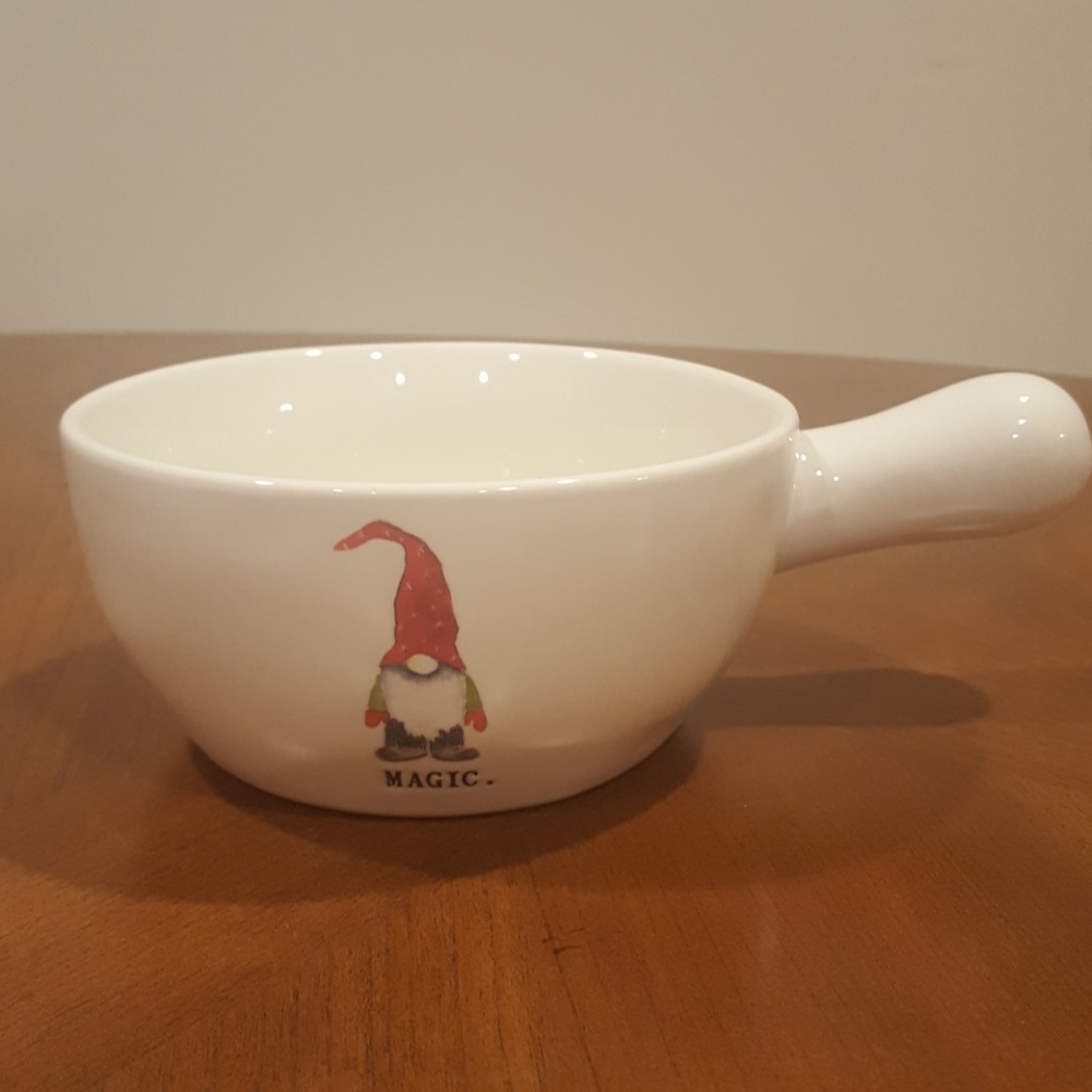 Rae Dunn MAGIC gnome soup bowl